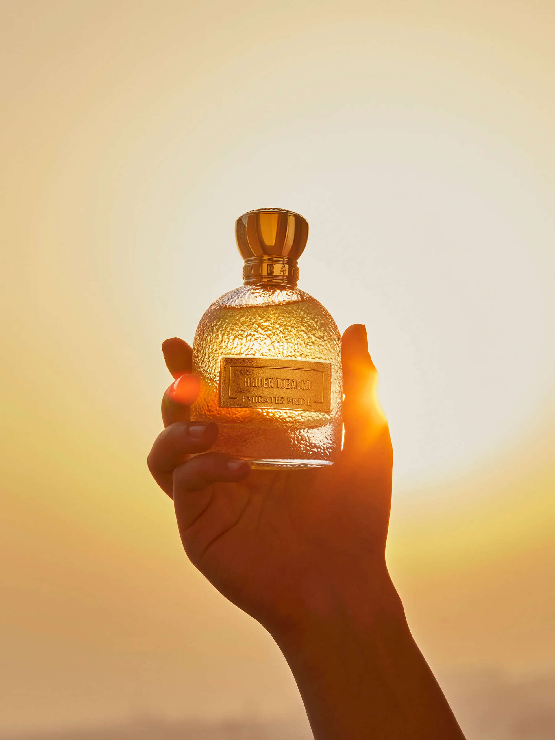 Amber Perfumes | Warm Amber Fragrances | Emirates Pride